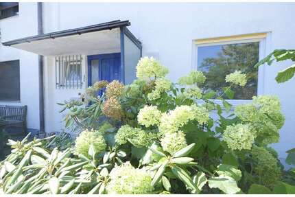Haus zum Mieten in Baldham 2.220,00 € 140 m²