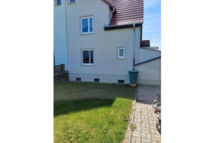 Haus zu mieten oder kaufen - 185.000,00&nbsp;EUR Kaufpreis, ca.&nbsp; 100,00&nbsp;m&sup2; in Nobitz (PLZ: 04603)