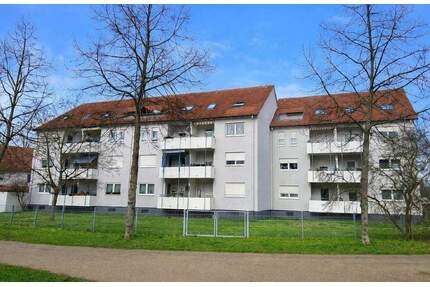 Attraktive Eigentumswohnung mit Süd-Loggia und Stellplatz - Mannheim Rheinau