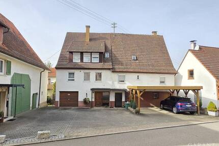 Haus für zwei Familien mit großem Garten und vielseitigem Nutzungspotenzial in Bodelshausen