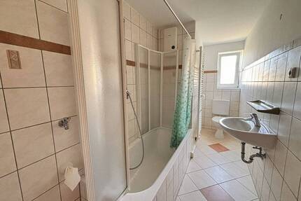 Erstbezug nach Totalsanierung! - 600,00&nbsp;EUR Kaltmiete, ca.&nbsp; 70,00&nbsp;m&sup2;&nbsp;Wohnfl&auml;che in Bingen (PLZ: 55411) Bingerbrück