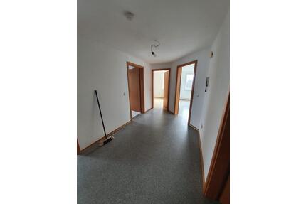 DG-Wohnung, 67qm in Nittenau - 600,00&nbsp;EUR Kaltmiete, ca.&nbsp; 67,00&nbsp;m&sup2; in Nittenau (PLZ: 93149)