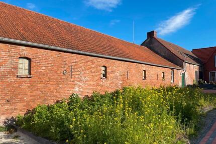 Projektimmobilie in Hage – 550 m² zur freien Gestaltung (1 €m²)