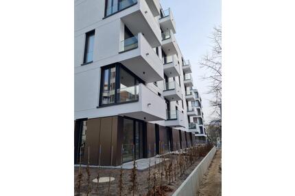 2 Zimmer Neubauwohnung am Wasser in Tiergarten - EG mit Garten✅ - Berlin Mitte