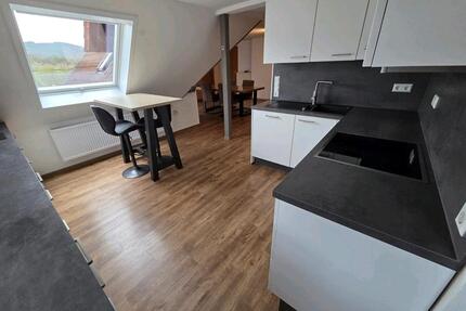Wohnung zu Vermietung - 1.400,00&nbsp;EUR Kaltmiete, ca.&nbsp; 112,00&nbsp;m&sup2; in Auenwald (PLZ: 71549)