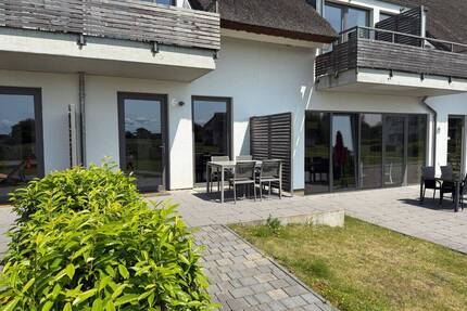 Traumhafte Ferienwohnung mit Wasserblick und moderner Ausstattung in Wreechen auf Rügen - Putbus