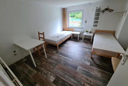 WG Zimmer im WG Haus in Mayen - 395,00&nbsp;EUR Kaltmiete, ca.&nbsp; 15,00&nbsp;m&sup2; in Kaisersesch (PLZ: 56759)