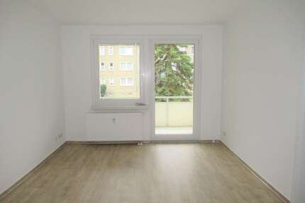 Wohnung zum Mieten in Chemnitz 310,00 € 48.65 m²