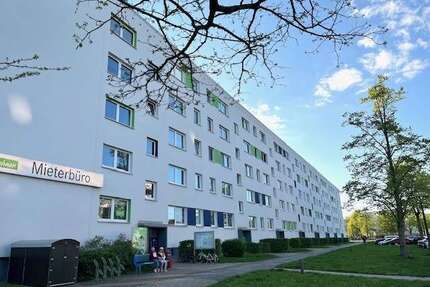 Wohnung zum Mieten in Schwerin 515,00 € 84.3 m²