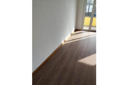 Schöne kleine 3 Zimmer Wohnung im schönen Gäuboden - Feldkirchen