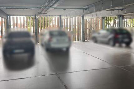 5 Stellplätze im Parkhaus in Bamberg am Standort Lichtenhaidestraße 10 zu erwerben.