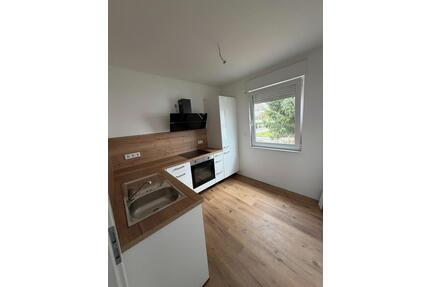 Moderne 1-Zimmer-EG-Wohnung mit Terrasse nach Komplettsanierung - Kassel Fasanenhof