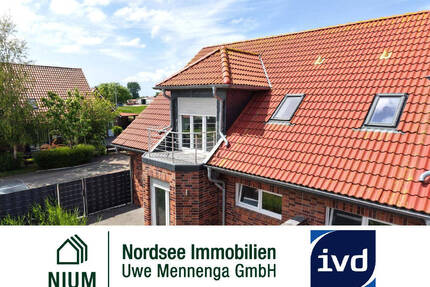 LICHT. LUFT. LEBENSQUALITÄT. - DACHGESCHOSSWOHNUNG MIT STIL - Dornum Nesse