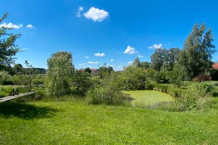 Liebhaberobjekt: Bauernhof mit 17.800 m² Grundstück und zwei Seen - Tacherting