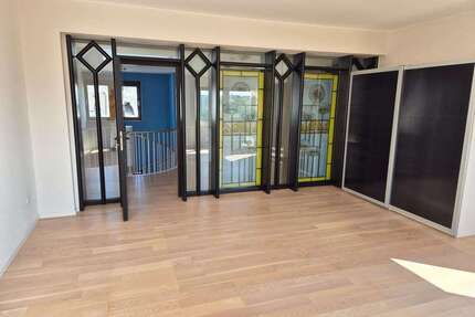 Wohnung zum Kaufen in Wiesbaden 575.000,00 € 140 m²