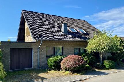 Einfamilienhaus Einliegerwohnung 2 Garagen Ründeroth top Lage - Engelskirchen