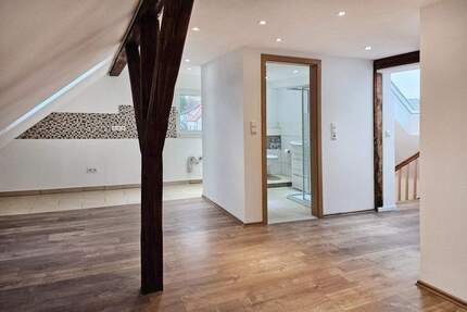 Einziehen und Wohlfühlen - Sanierte Doppelhaushälfte mit ca. 175 m² Wohn- und Nutzfläche - Wiesloch Baiertal