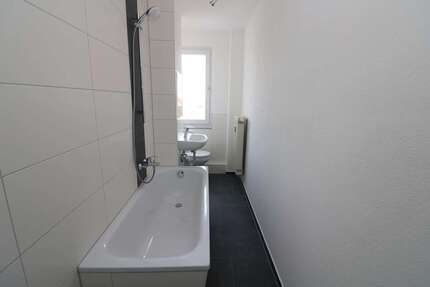 Wohnung zum Mieten in Freiberg 339,00 € 46.05 m²