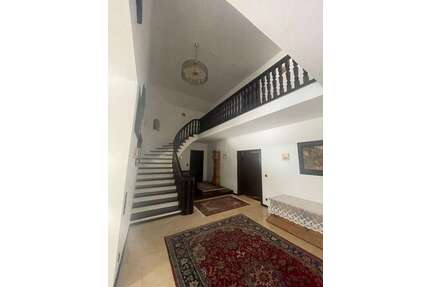 Haus zum Kaufen in Kirchseeon 2.900.000,00 € 540 m²