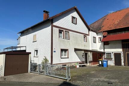 Ehemaliger Bauernhof - 285.000,00&nbsp;EUR Kaufpreis, ca.&nbsp; 260,00&nbsp;m&sup2; in Grünberg (PLZ: 35305)