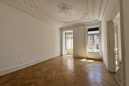 Wohnung zum Mieten in Wiesbaden 1.500,00 € 146 m²