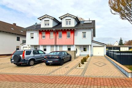 KL-Einsiedlerhof: Großzügige DHH, 6 Zimmer, Solar, XL-Garage - Kaiserslautern