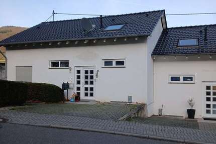 Haus zum Kaufen in Trechtingshausen 359.000,00 € 136.69 m²