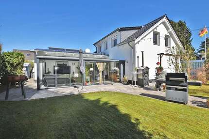 Haus zum Kaufen in Bochum 760.000,00 € 154 m²