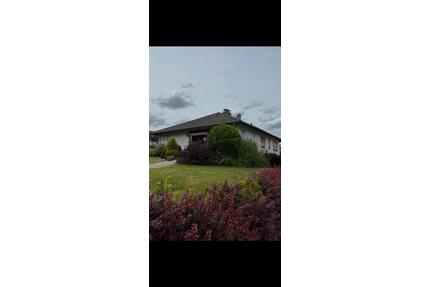 Freistehendes Einfamilienhaus im Bungalowstil - Witzenhausen Hundelshausen