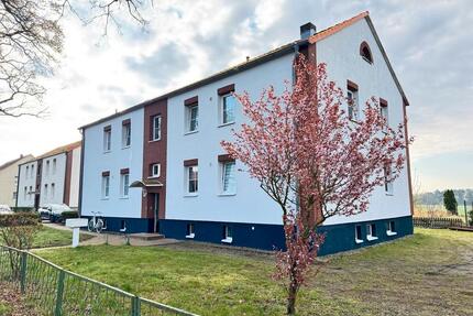 Schön 3 Zimmer Wohnung in netter Hausgemeinschaft - Neu Kaliß