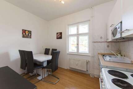 Haus zum Kaufen in Berlin 670.000,00 € 221.28 m²
