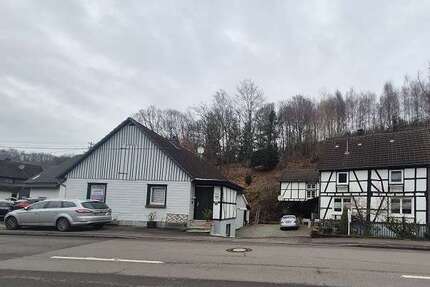 Haus zum Kaufen in Reichshof 333.000,00 € 170 m²