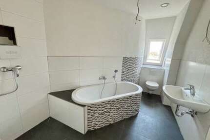 Wohnung zum Mieten in Riesa 945,00 € 125 m²