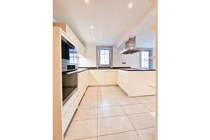 Luxuriöse 2 Zimmer Wohnung in begehrter Innenstadtlage in Groß-Umstadt *provisionsfrei*