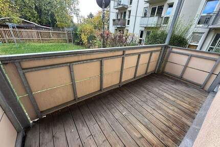 Top Whg. Laminat Bad mit Wanne großer Balkon u.v.m. - Chemnitz Altchemnitz