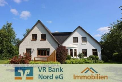 Zweifamilienhaus auf großem Grundstück in Alleinlage - Dollerup Terkelstoft