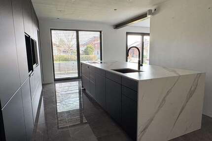 Haus zum Kaufen in Tyrlaching 849.000,00 € 209 m²