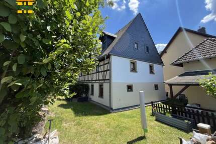 Wohnung zum Kaufen in Claußnitz 225.000,00 € 750 m²