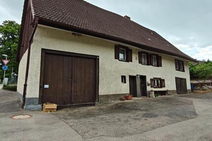 ehemaliges BauernhausMaschinenhalleGaragezusätzlichem Bauplatz - Blumberg
