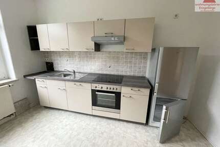 Wohnung zum Mieten in Aue 294,00 € 48 m²