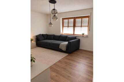 Moderne 2-Zimmer-Wohnung in Eichendorf