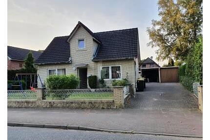 6,26 % RENDITE STABIL & SICHER - 410.000,00&nbsp;EUR Kaufpreis, ca.&nbsp; 187,00&nbsp;m&sup2;&nbsp;Wohnfl&auml;che in Tangstedt (PLZ: 22889)