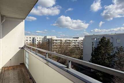 Wohnung zum Mieten in Berlin 759,00 € 69.95 m²