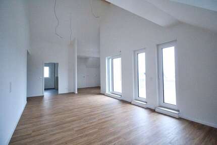 Wohnung zum Mieten in Roßdorf 1.595,00 € 121 m²
