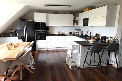 Großzügige Maisonette mit Kamin, Loggia & Einbauküche - Wohnen mit Weitblick - Remscheid West