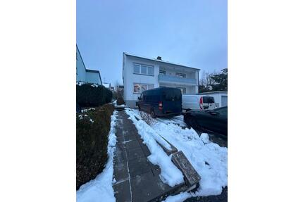 3 Wohnungen zum Vermieten - 1.300,00&nbsp;EUR Kaltmiete, ca.&nbsp; 100,00&nbsp;m&sup2; in Eichenzell (PLZ: 36124)