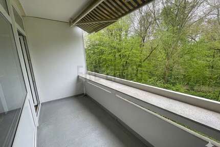 Wohnung zum Kaufen in Düsseldorf 375.000,00 € 82.13 m²