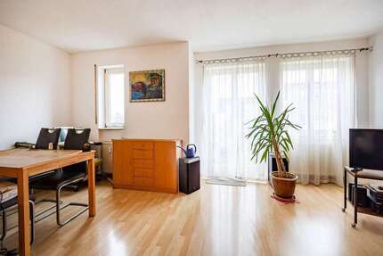 Wohnung zum Kaufen in Singen (Hohentwiel) 153.000,00 € 54 m²