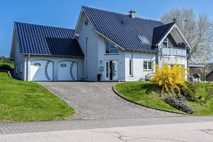 Haus in Mettendorf - 570.000,00&nbsp;EUR Kaufpreis, ca.&nbsp; 222,00&nbsp;m&sup2;&nbsp;Wohnfl&auml;che in Mettendorf (PLZ: 54657)