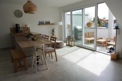 Neuwertige 4-Zimmer Wohnung in Isenbüttel, Süd-West-Dachterasse - Wolfsburg Almke